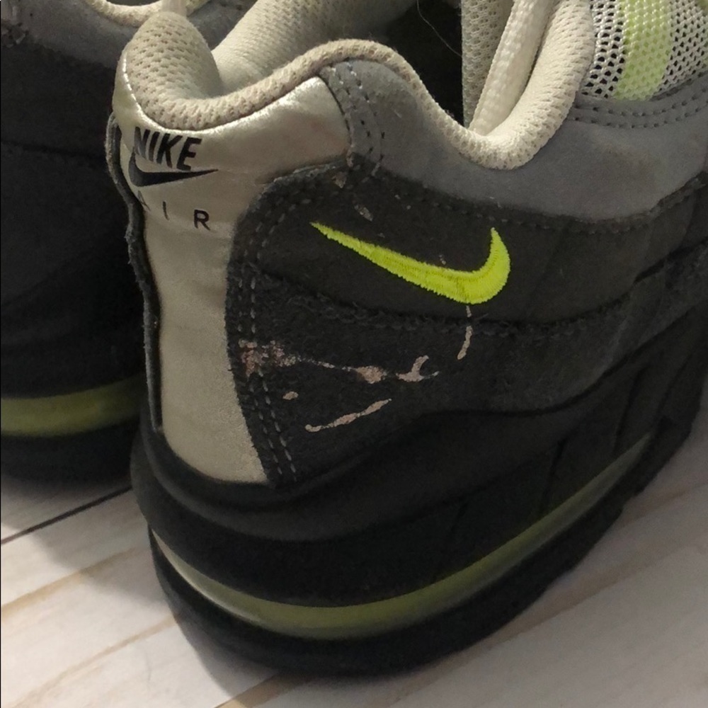 Nike air max 95.   Size 5.5 - Picture 9 of 13